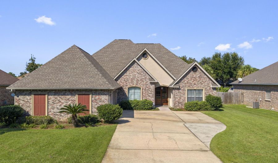 2350 Rue Maison, Biloxi, MS 39532 - 4 Beds, 4 Bath