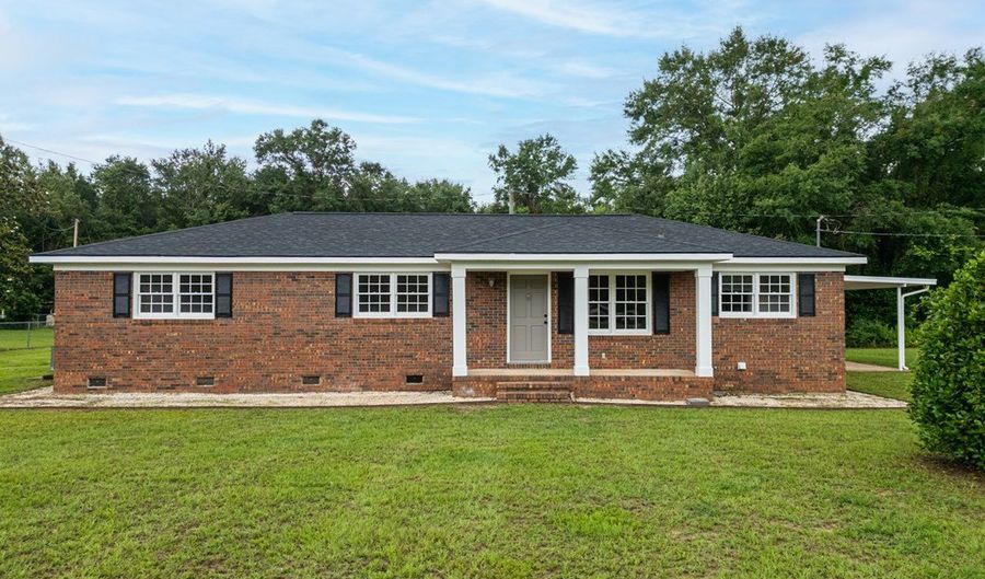 5000 Hill Rd, Albany, GA 31705 - 3 Beds, 2 Bath