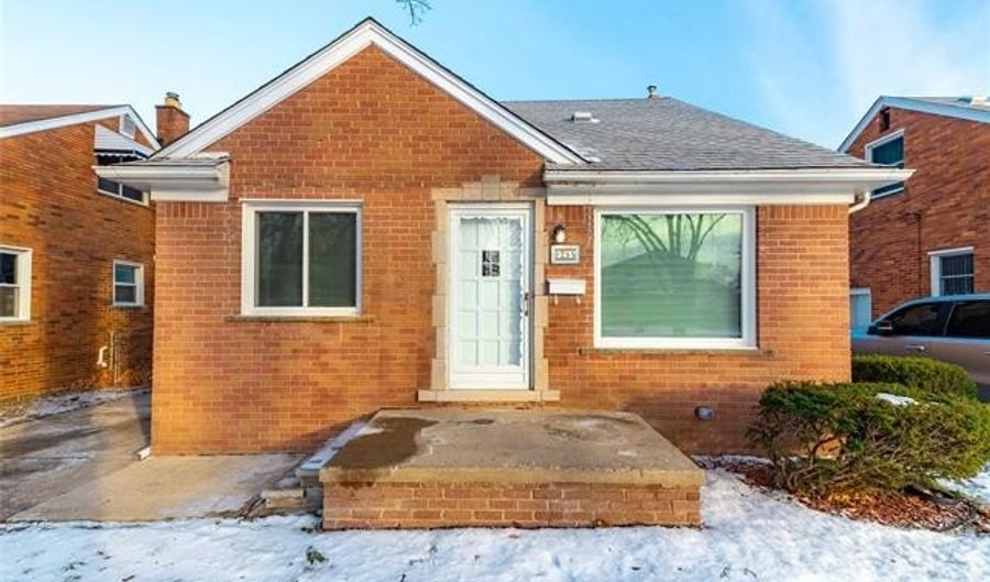 9255 Hubert Ave, Allen Park, MI 48101 - 3 Beds, 2 Bath