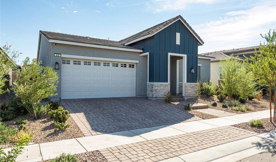 832 Canonbury St, Henderson, NV 89011 - 4 Beds, 3 Bath