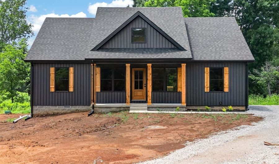 2797 Dennis Corinth Rd, Auburn, KY 42206 - 3 Beds, 2 Bath