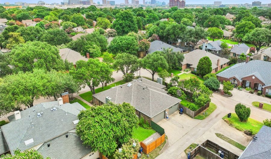 14815 Surveyor Blvd, Addison, TX 75001 - 2 Beds, 3 Bath