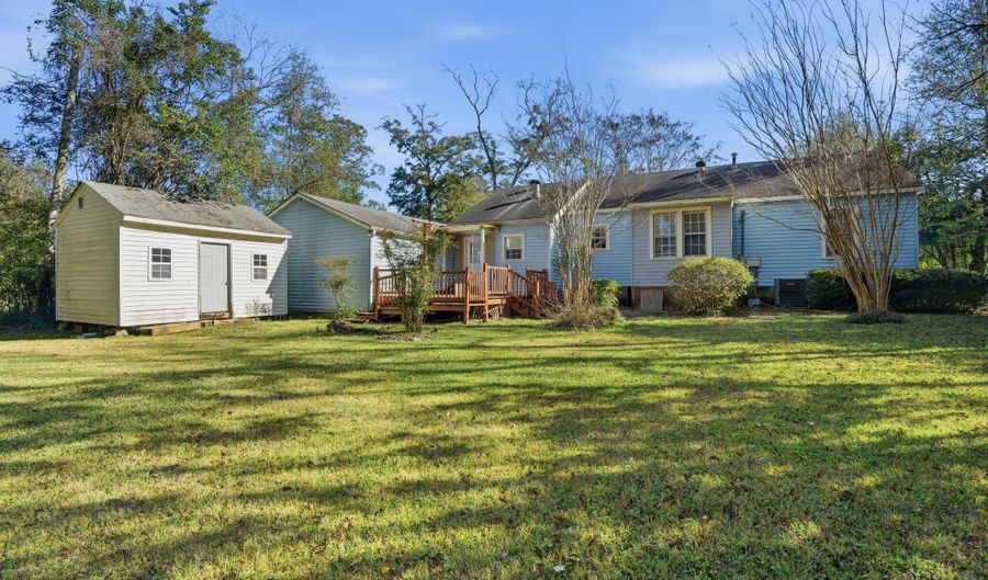 1413 N Jackson St, Brookhaven, MS 39601 - 5 Beds, 2 Bath