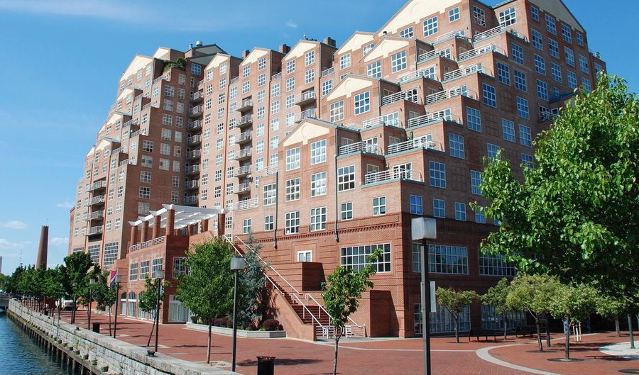 250 PRESIDENT St 1402, Baltimore, MD 21202 - 3 Beds, 3 Bath