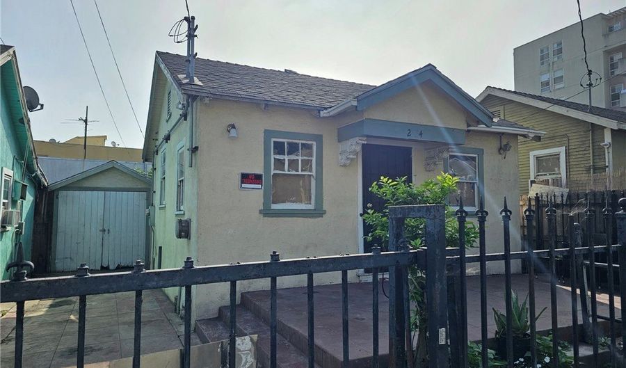 224 N Bixel, Los Angeles, CA 90026 - 2 Beds, 1 Bath