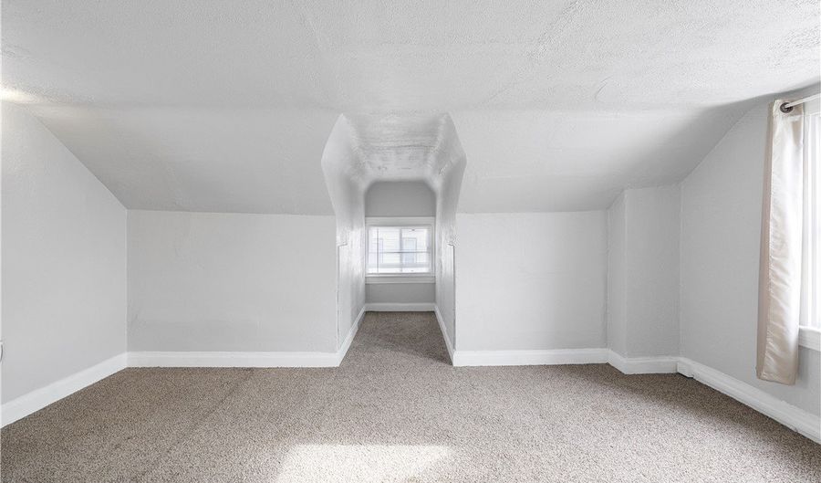 2322 Patterson St, Airville, PA 15203 - 2 Beds, 1 Bath
