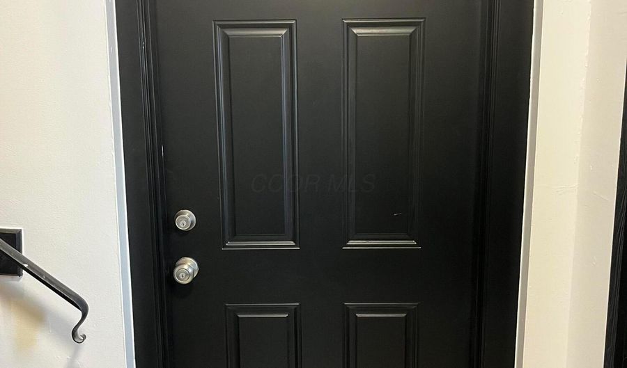 4669 Hilton Ave B, Columbus, OH 43228 - 2 Beds, 1 Bath