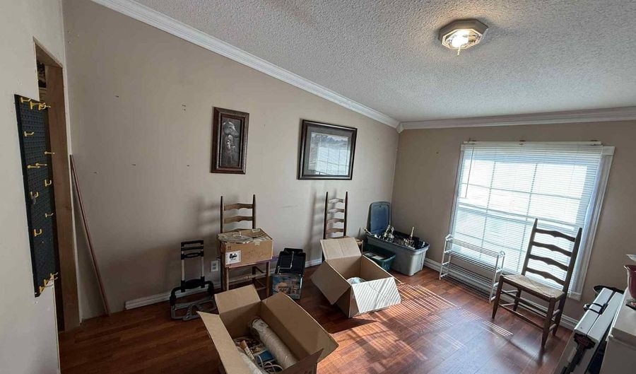 60 Tater Loop Rd, Albany, KY 42602 - 3 Beds, 2 Bath