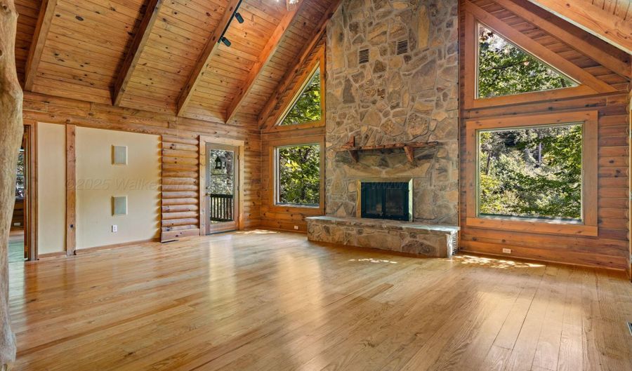 1031 CO RD 4030, Arley, AL 35541 - 5 Beds, 4 Bath
