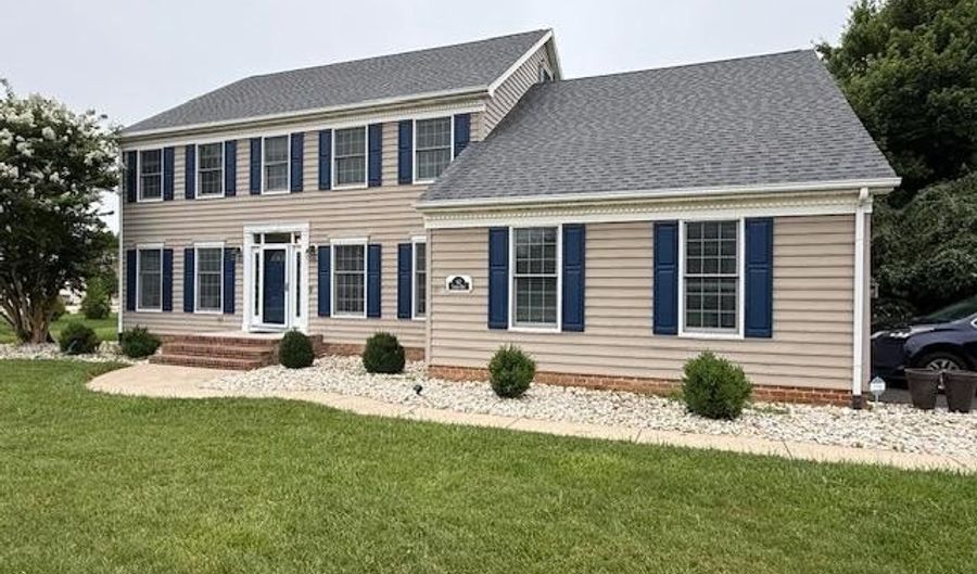 42 EMERSON Dr, Dover, DE 19901 - 4 Beds, 3 Bath