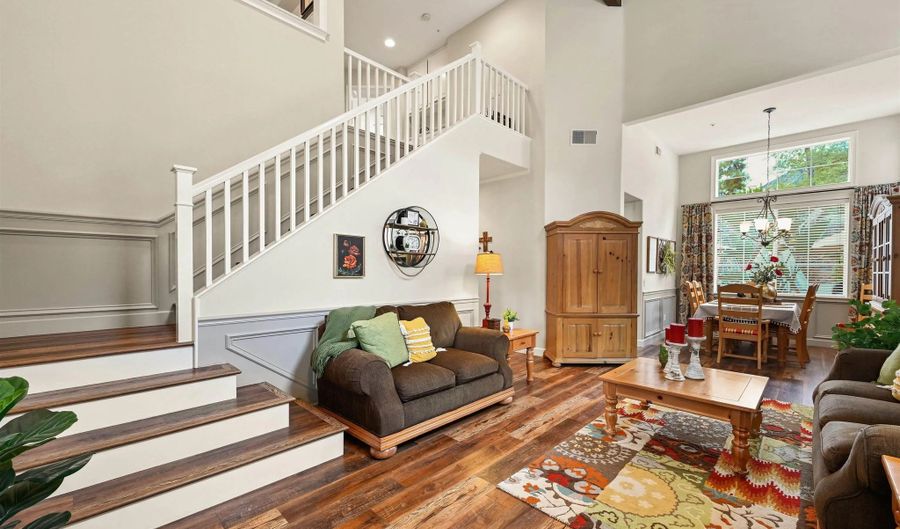 2218 Orange Grove Pl, Escondido, CA 92027 - 4 Beds, 3 Bath