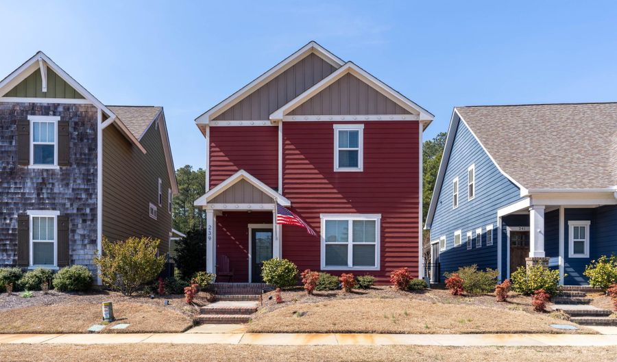 239 Legacy Lakes Way, Aberdeen, NC 28315 - 4 Beds, 3 Bath