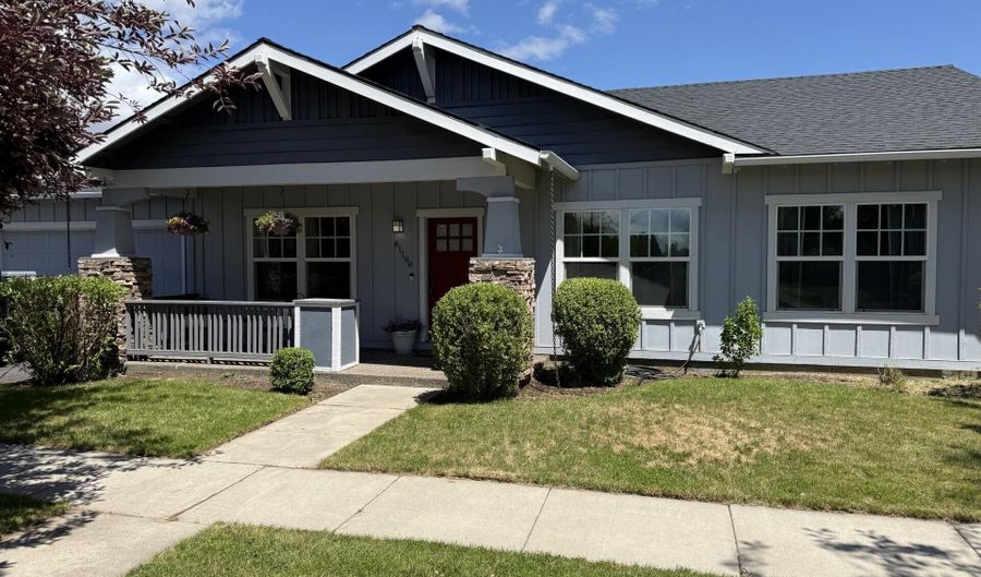 61198 Brookhollow Dr, Bend, OR 97702 - 3 Beds, 2 Bath