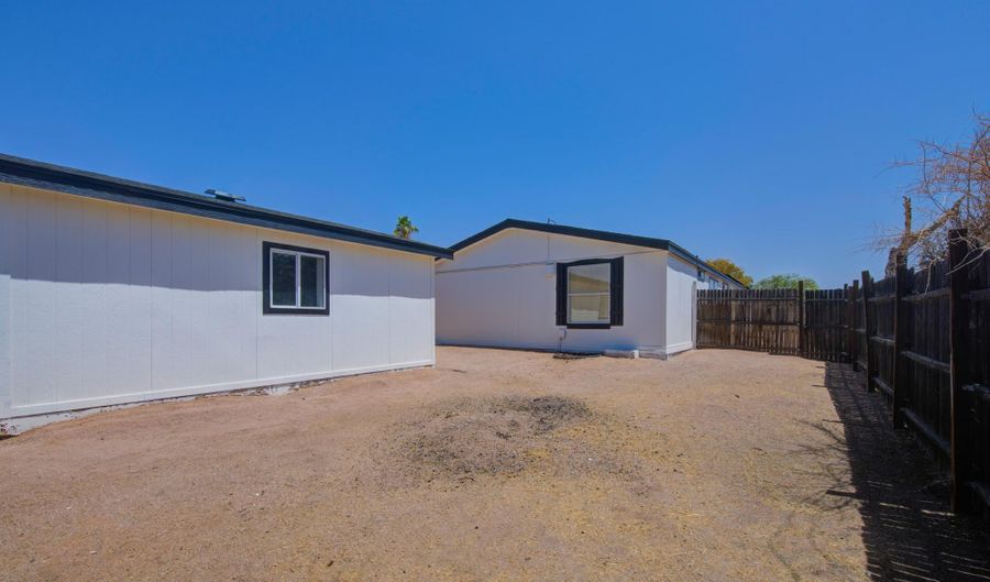 1426 S HALE Dr, Apache Junction, AZ 85120 - 3 Beds, 3 Bath