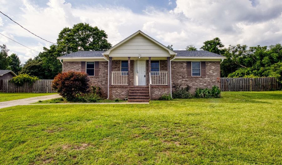 104 Circle Dr, Beech Island, SC 29842 - 3 Beds, 2 Bath