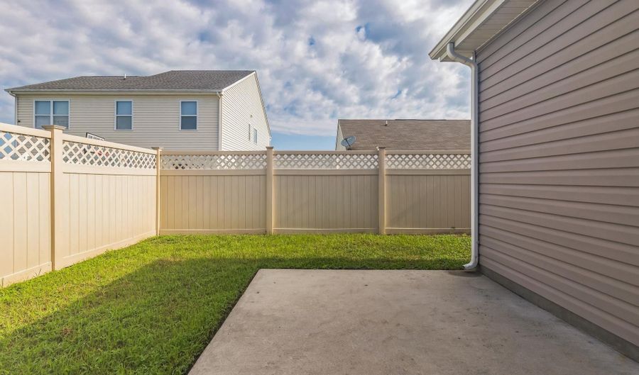 11776 BUCKINGHAM Dr, Delmar, DE 19940 - 3 Beds, 2 Bath