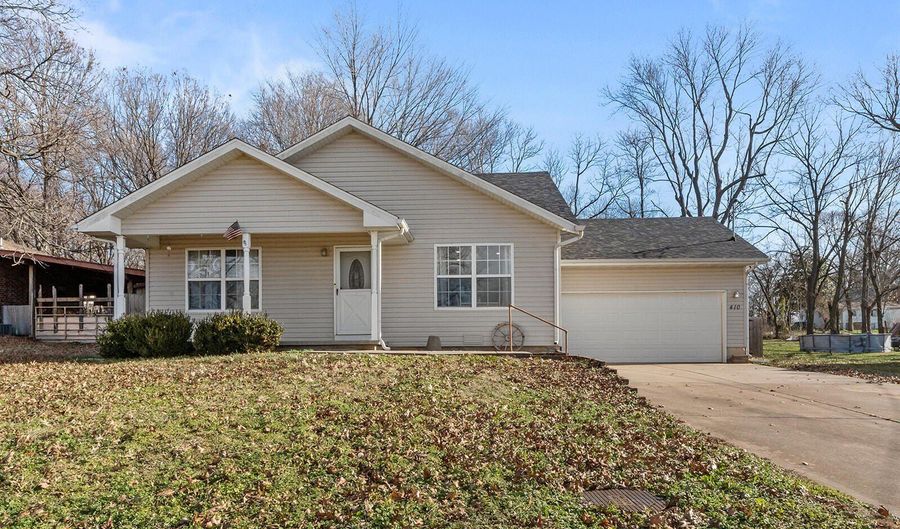 410 N Gordon Ave, Ash Grove, MO 65604 - 3 Beds, 2 Bath