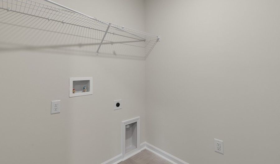 1043 Misty Creek Dr, Aberdeen, NC 28315 - 4 Beds, 4 Bath