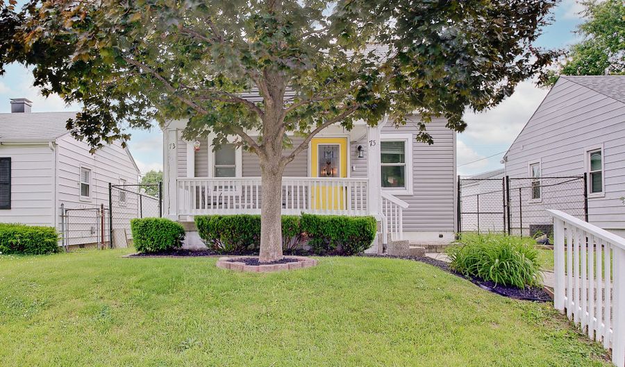 73 S 3rd Ave, Beech Grove, IN 46107 - 3 Beds, 3 Bath