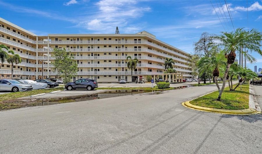 2905 Point East Dr L514, Aventura, FL 33160 - 1 Beds, 1 Bath