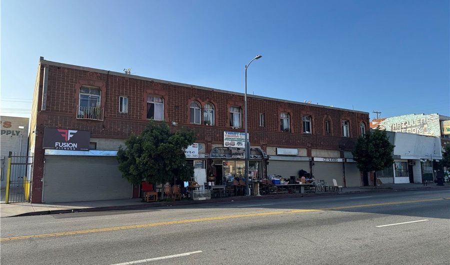 4813 S Western, Los Angeles, CA 90062 - 0 Beds, 0 Bath