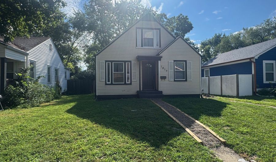 1819 Sharon Ave, Indianapolis, IN 46222 - 4 Beds, 1 Bath