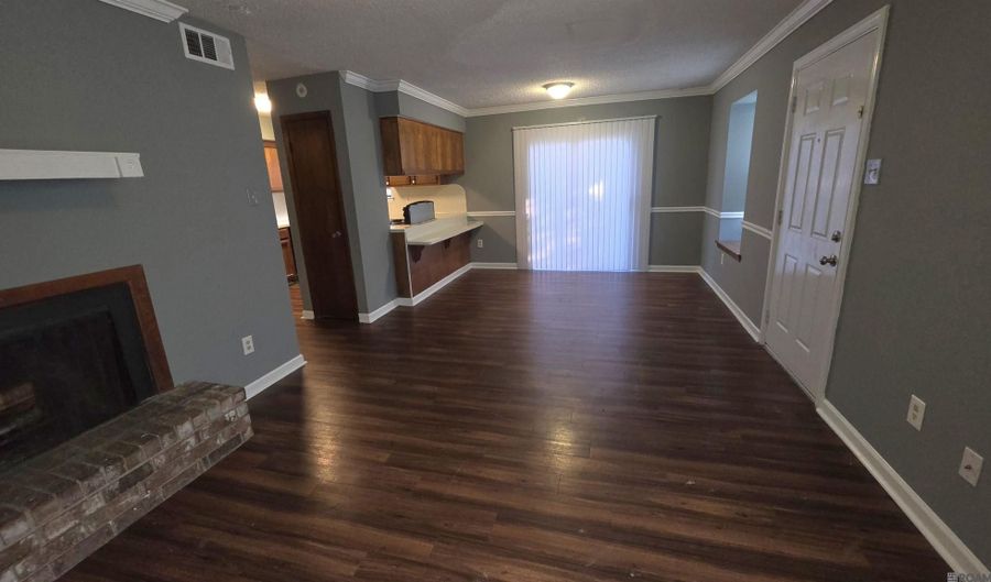 5141 E Hunters Chapel Ct #D, Baton Rouge, LA 70817 - 2 Beds, 2 Bath