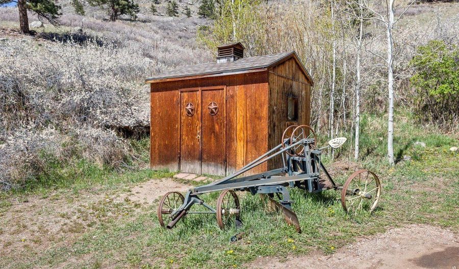 20232 Buckhorn Rd, Bellvue, CO 80512 - 3 Beds, 3 Bath