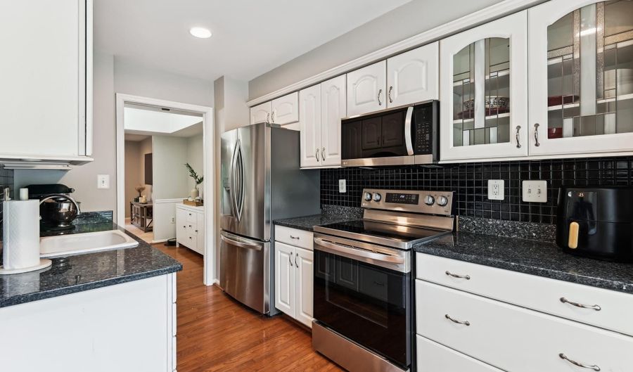 502 BAY DALE Ct 74, Arnold, MD 21012 - 3 Beds, 4 Bath