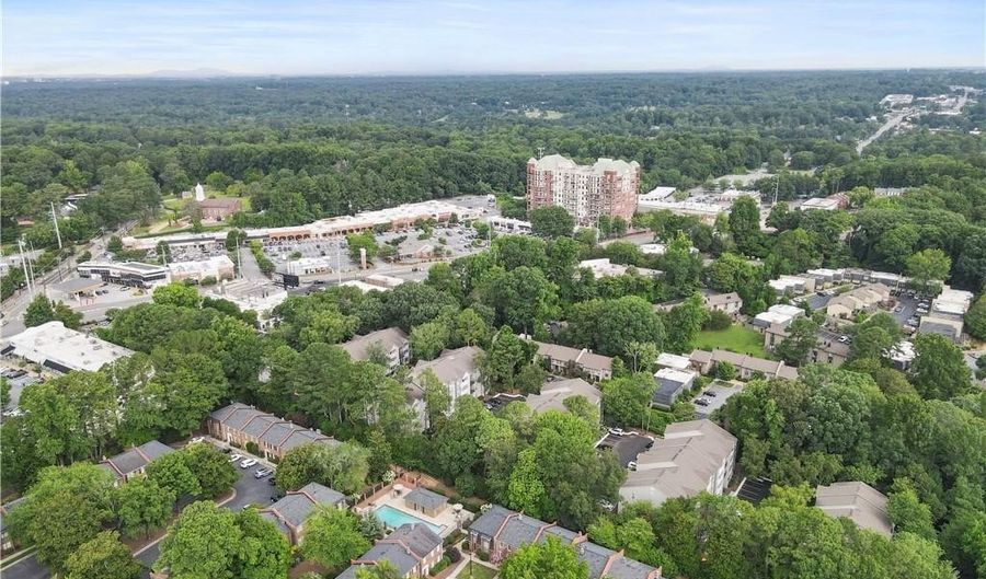 70 Old Ivy Rd NE 35, Atlanta, GA 30342 - 2 Beds, 3 Bath