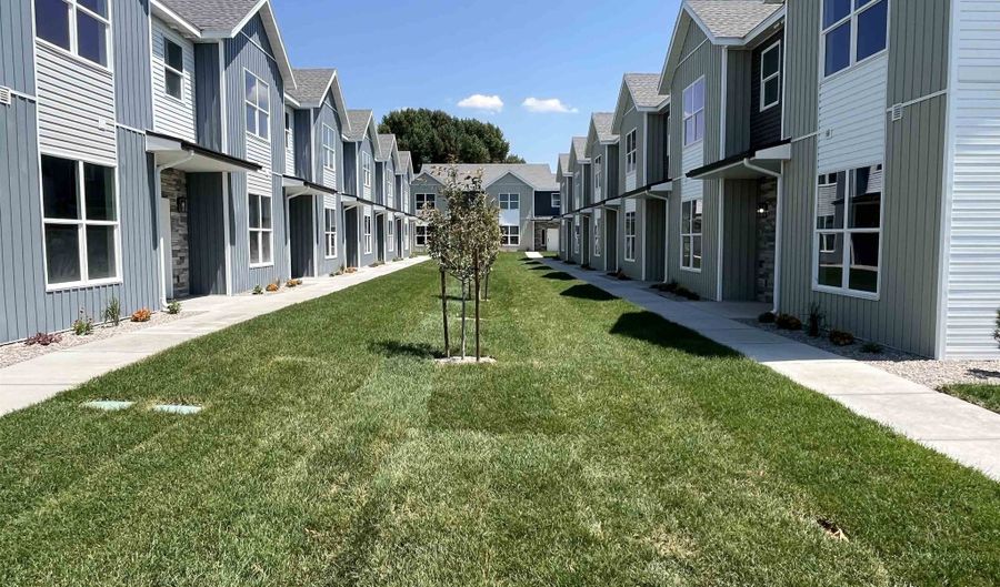 5600 Trueman St #D, Chubbuck, ID 83202 - 4 Beds, 3 Bath