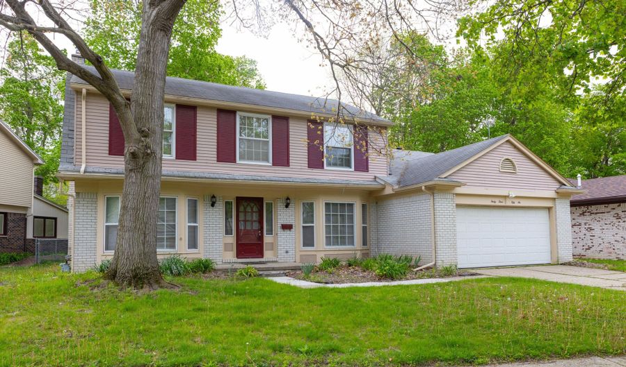 3356 Tacoma Cir, Ann Arbor, MI 48108 - 4 Beds, 3 Bath