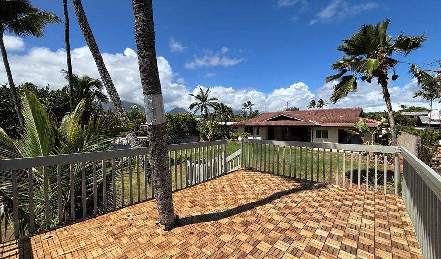 135 Kakahiaka St, Kailua, HI 96734 - 4 Beds, 4 Bath