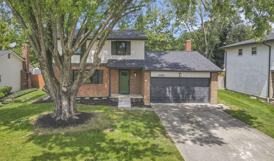 2208 Pine Knoll Ave, Columbus, OH 43229 - 4 Beds, 3 Bath