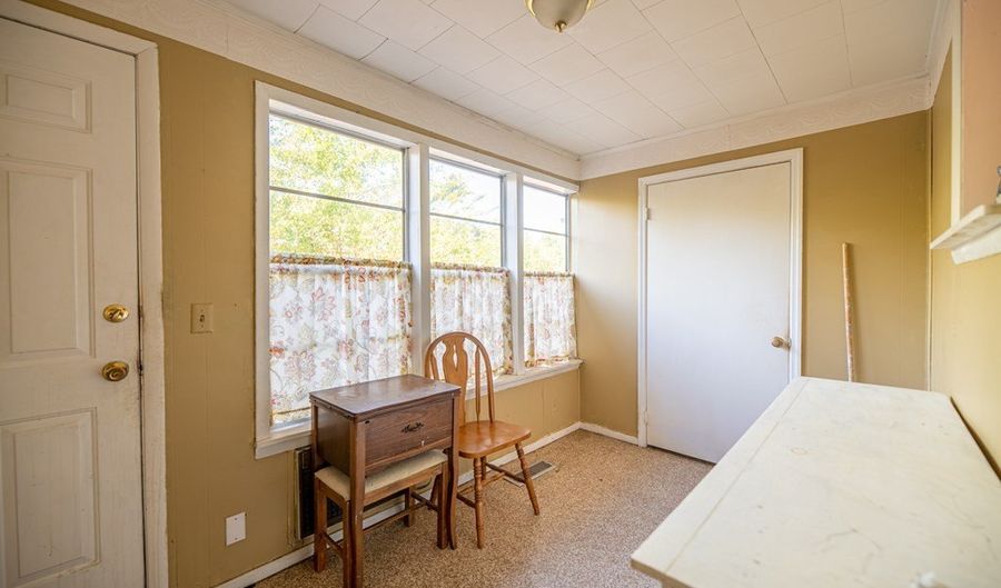 410 S Broad, Bainbridge, GA 39819 - 2 Beds, 2 Bath