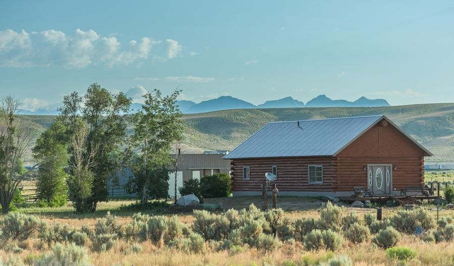 5 SANDY Ln, Boulder, WY 82923 - 1 Beds, 2 Bath