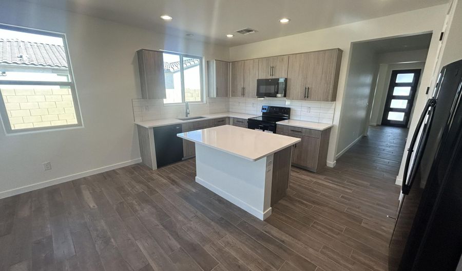 1626 E EVELYN St, Casa Grande, AZ 85122 - 4 Beds, 2 Bath