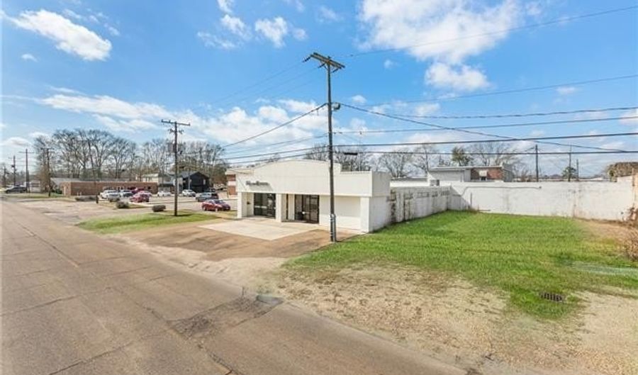 319 MEMPHIS St, Bogalusa, LA 70427 - 0 Beds, 0 Bath