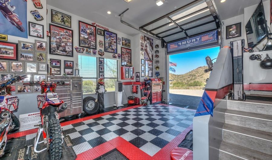 5861 E Cloud Rd, Cave Creek, AZ 85331 - 4 Beds, 4 Bath