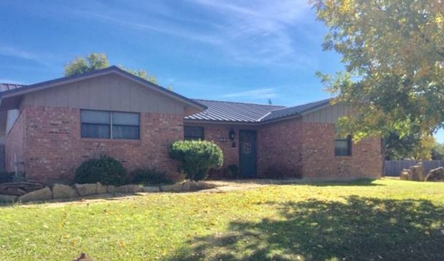1433 Griffin Rd, Albany, TX 76430 - 3 Beds, 2 Bath