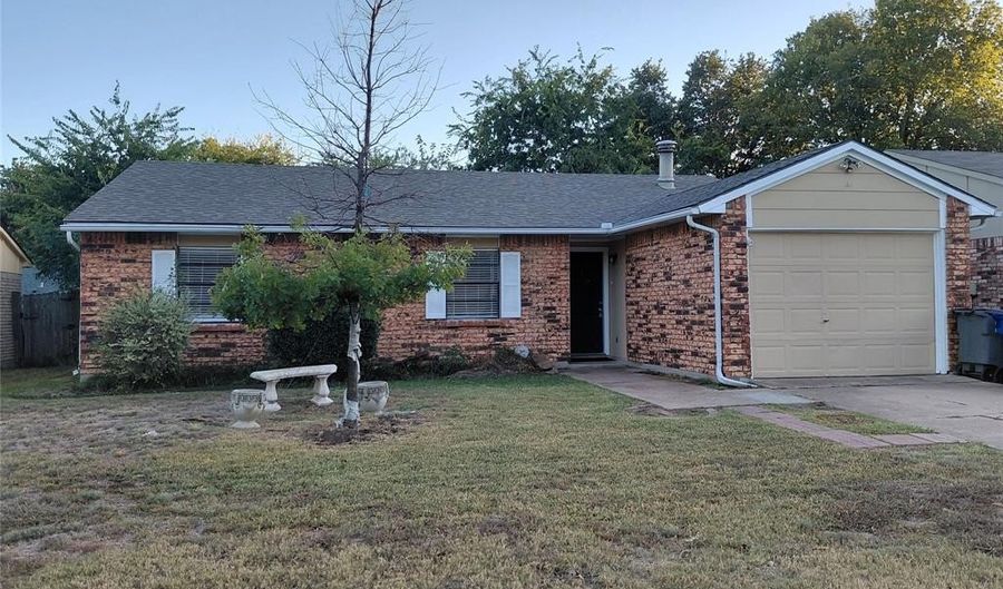 562 Cumberland Dr, Allen, TX 75002 - 3 Beds, 2 Bath
