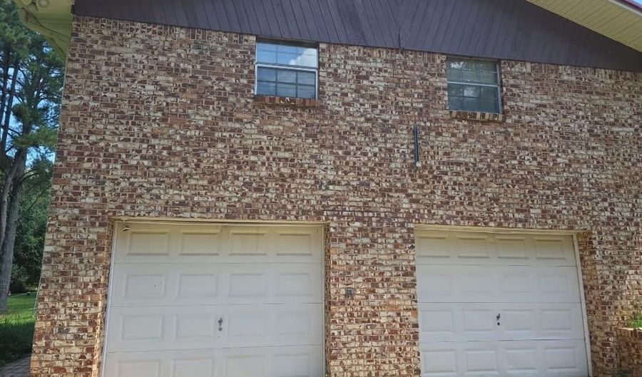 5204 BELLWOOD Dr, Adamsville, AL 35005 - 3 Beds, 2 Bath
