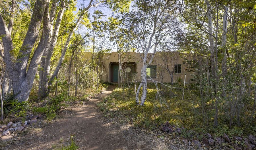 2453 N Reed Rd, Chino Valley, AZ 86323 - 3 Beds, 2 Bath