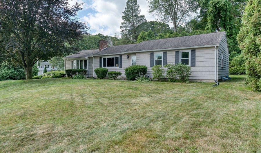 191 Glendale Dr, Bristol, CT 06010 - 3 Beds, 2 Bath