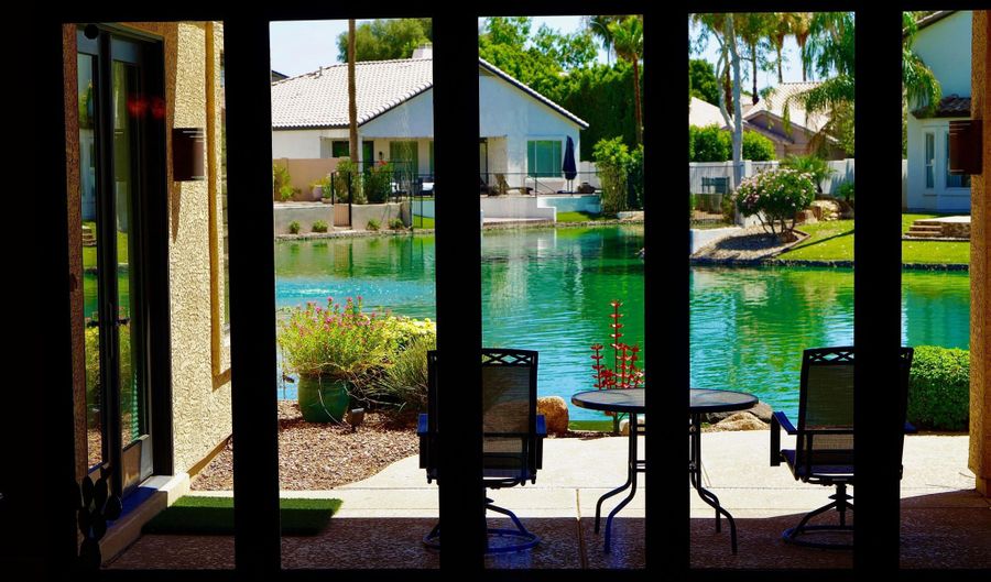 3340 S CAMELLIA Pl, Chandler, AZ 85248 - 4 Beds, 3 Bath