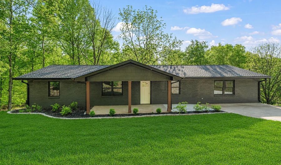826 Long Mill Rd, Athens, TN 37303 - 4 Beds, 4 Bath