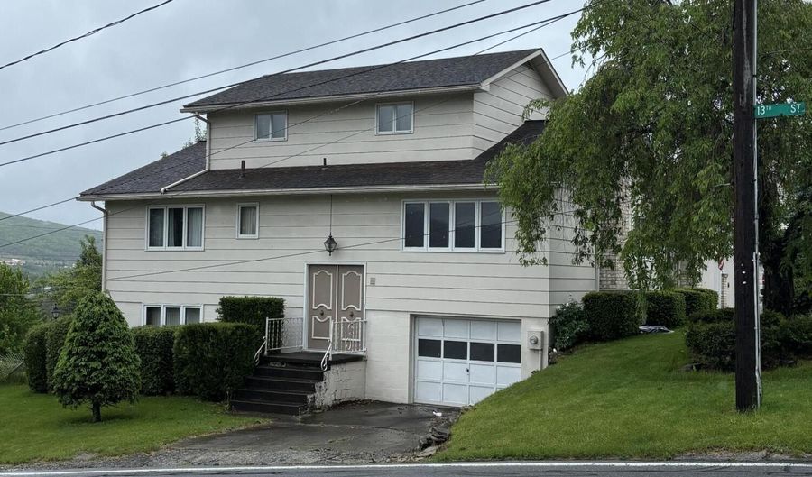 1301 Walton Ave, Altoona, PA 16602 - 3 Beds, 2 Bath