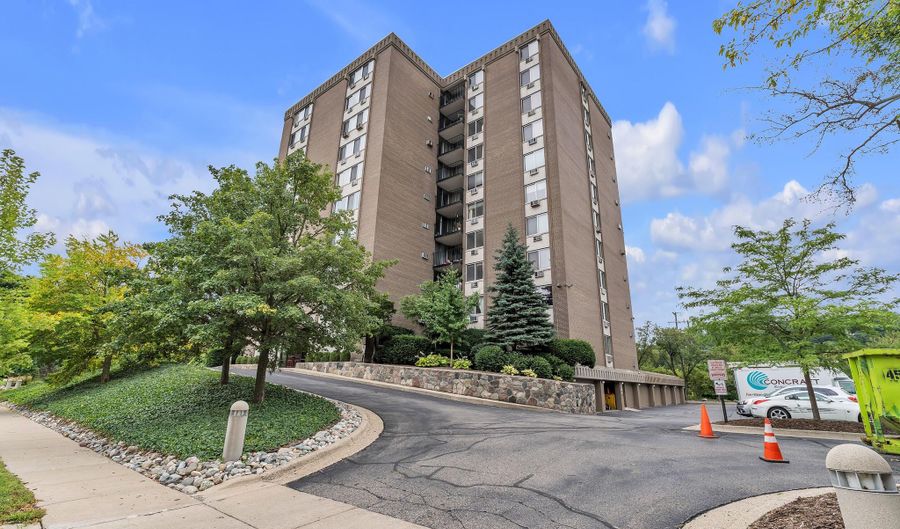 1050 Wall St 2C, Ann Arbor, MI 48105 - 2 Beds, 2 Bath