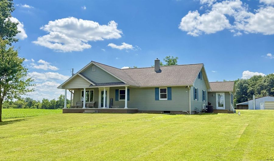 1660 SWORD, Adrian, MI 49221 - 4 Beds, 3 Bath