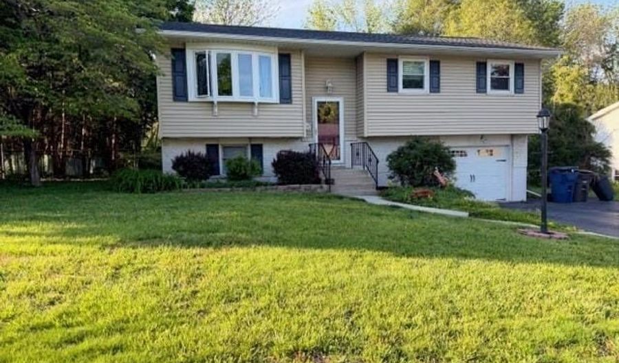 1151 Whitman St, Allentown, PA 18104 - 3 Beds, 2 Bath
